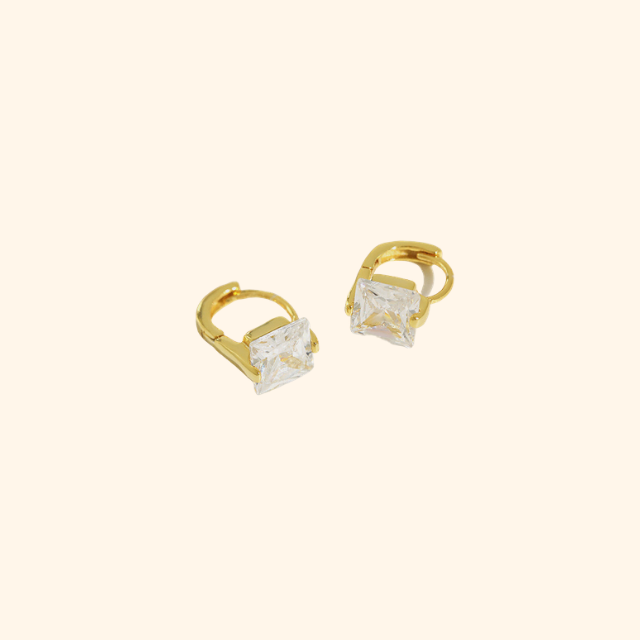 Classic Solitaire Earrings