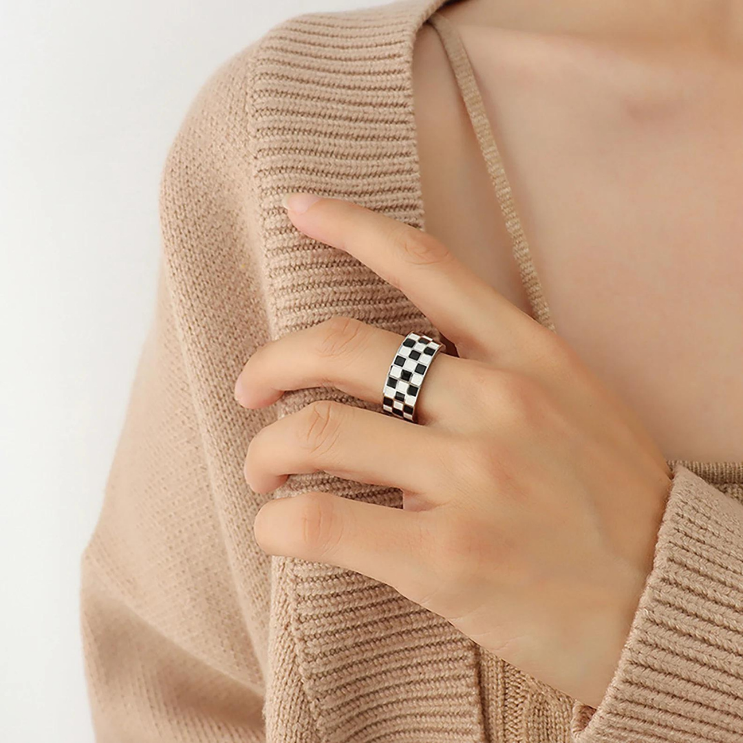 Everyday Checkered Ring