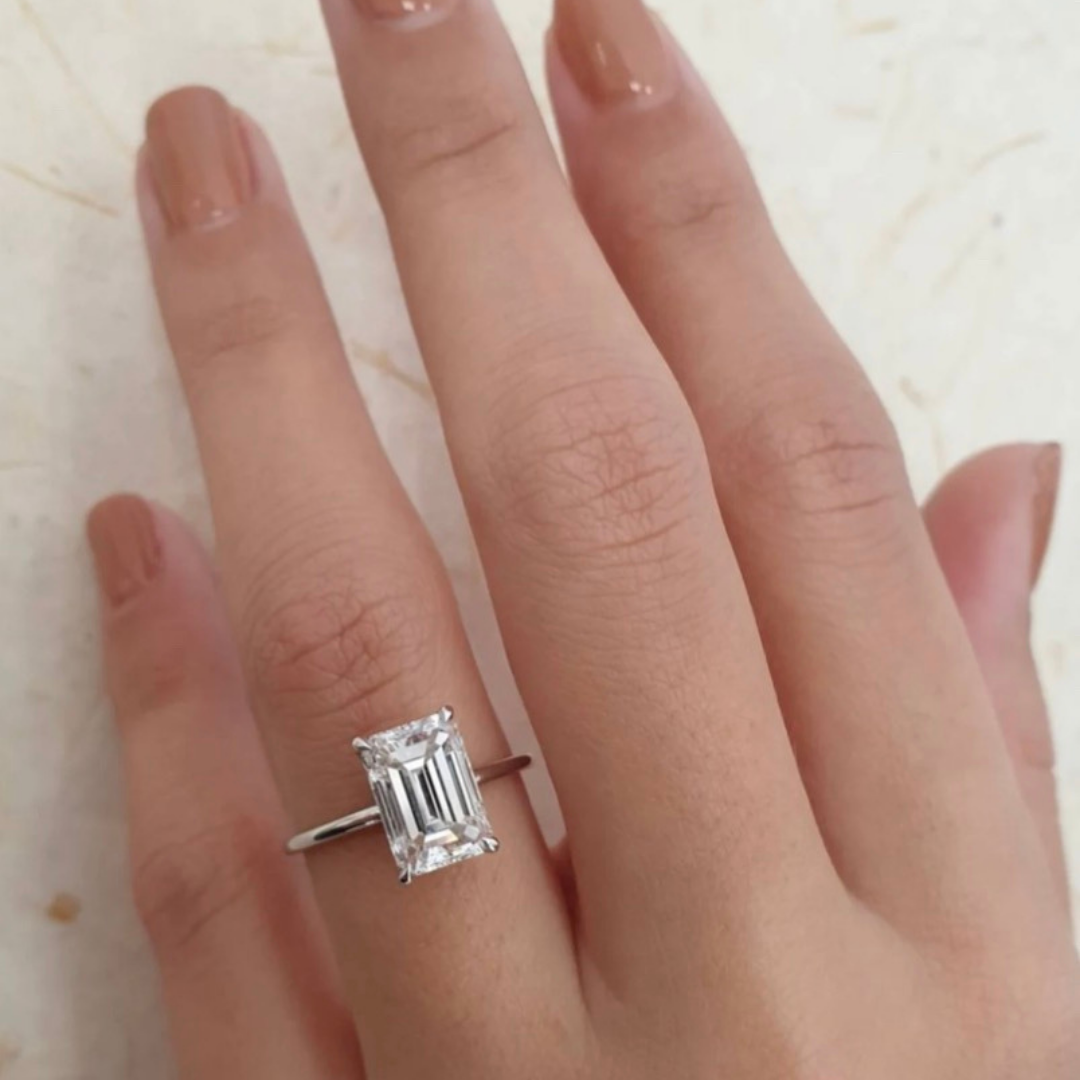 Classic Emerald Moissanite Ring