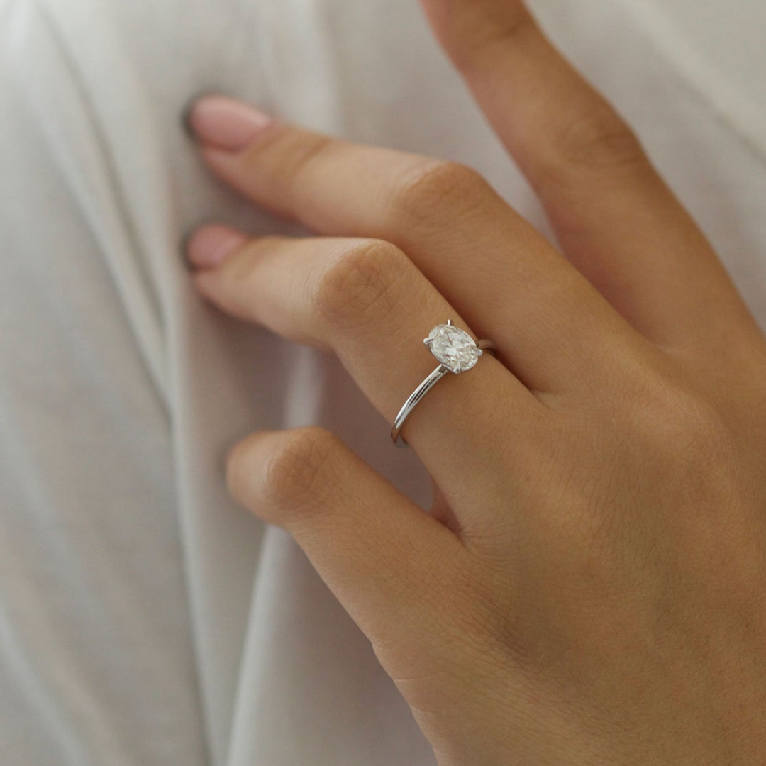Classic Oval Moissanite Ring
