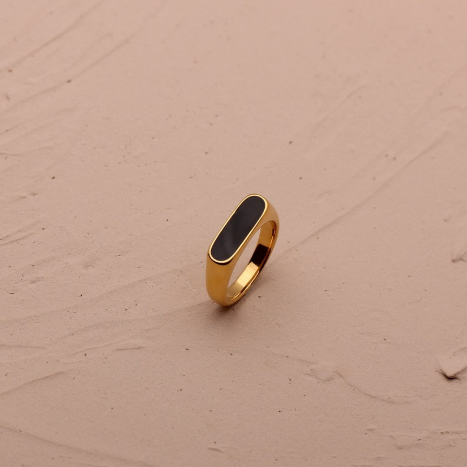 Classic Retro Signet Ring