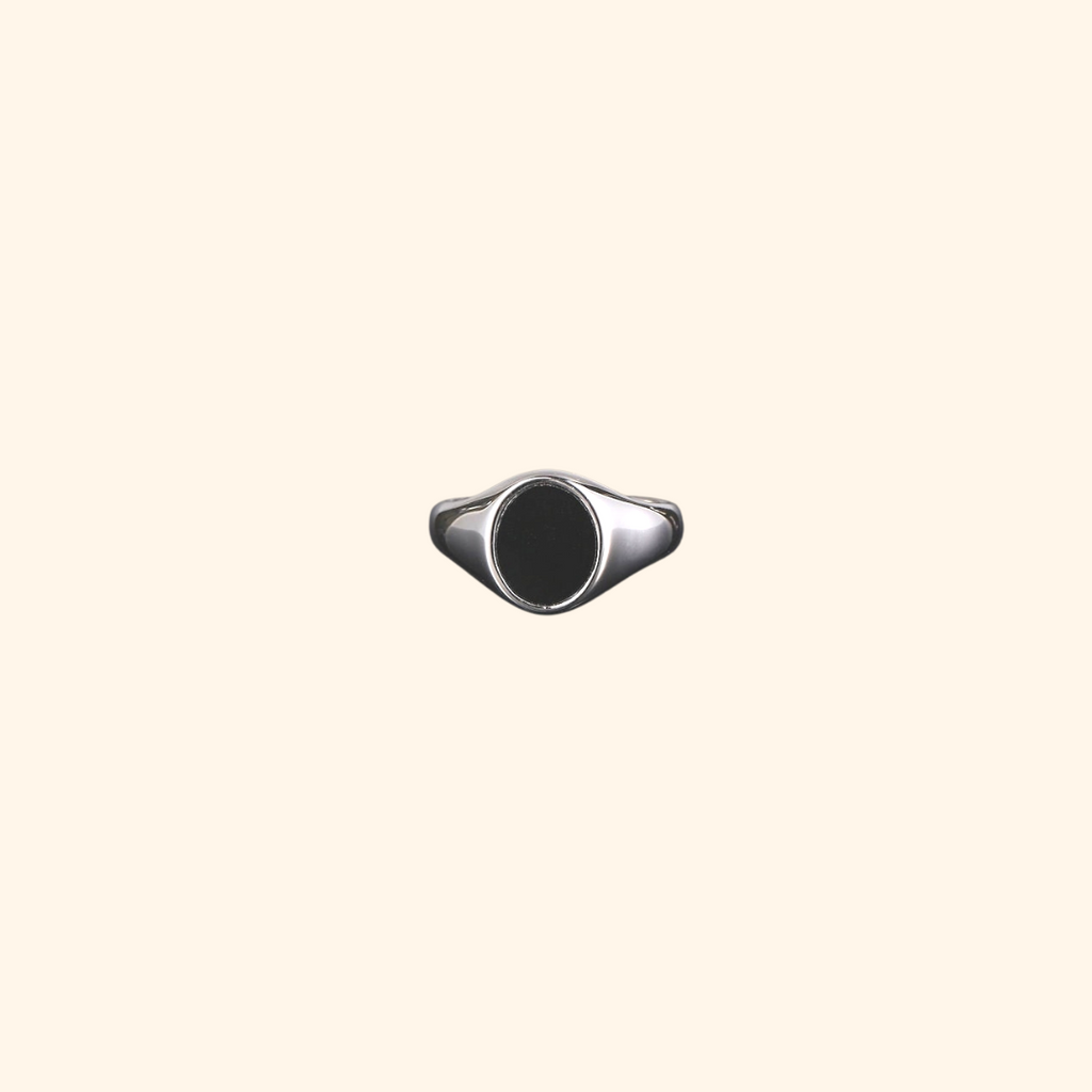 Everyday Oval Signet Ring