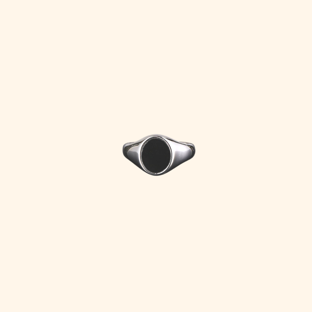 Everyday Oval Signet Ring
