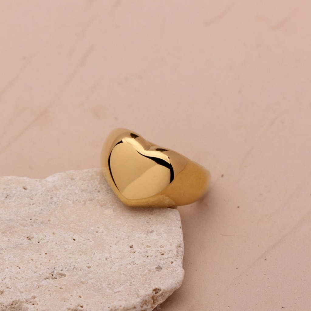 Classic Heart Signet Ring