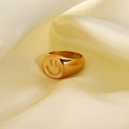 Classic Smiley Ring