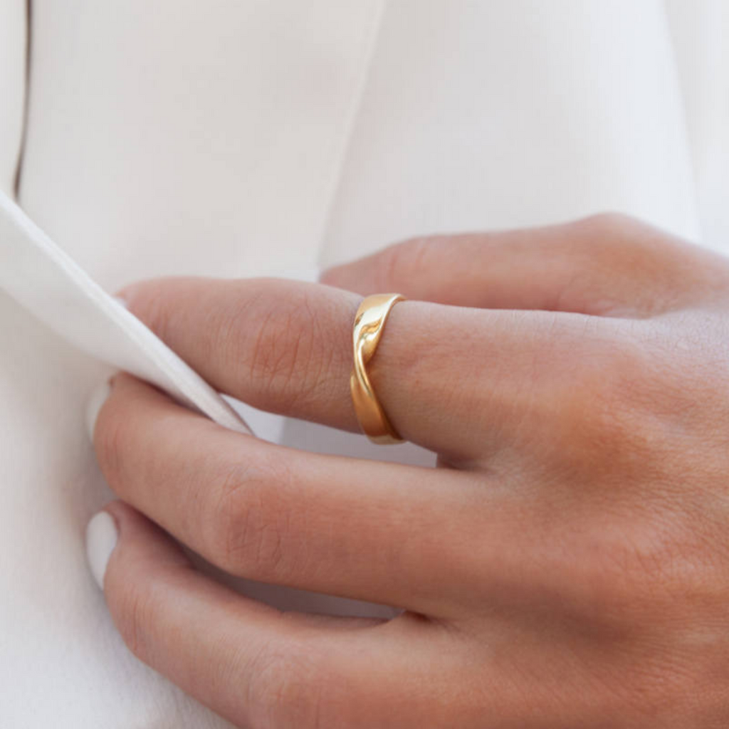 Everyday Mobius Ring
