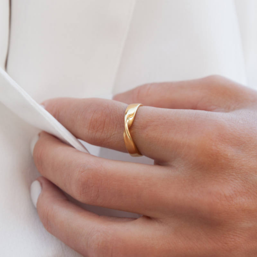 Everyday Mobius Ring