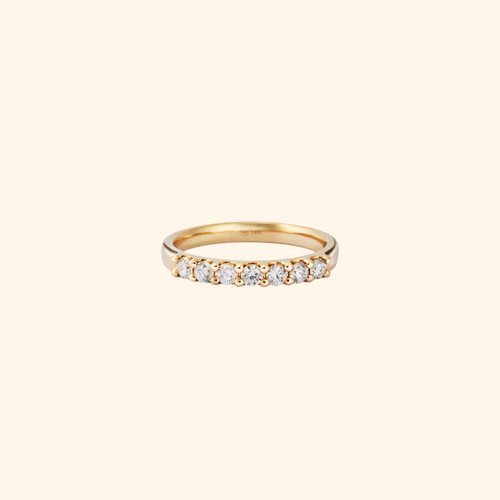 Classic 7 Stars Moissanite Ring