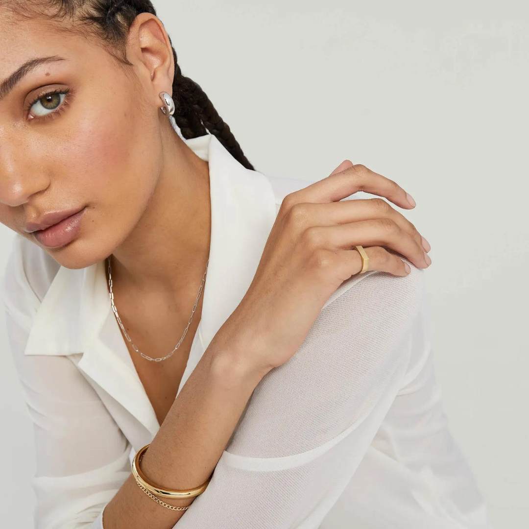 Everyday Bar Signet Ring