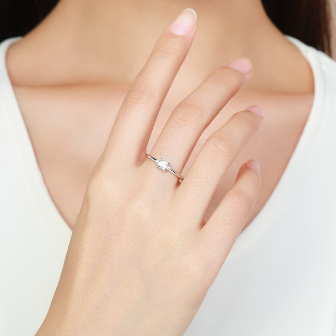Classic Mini Princess Cut Ring