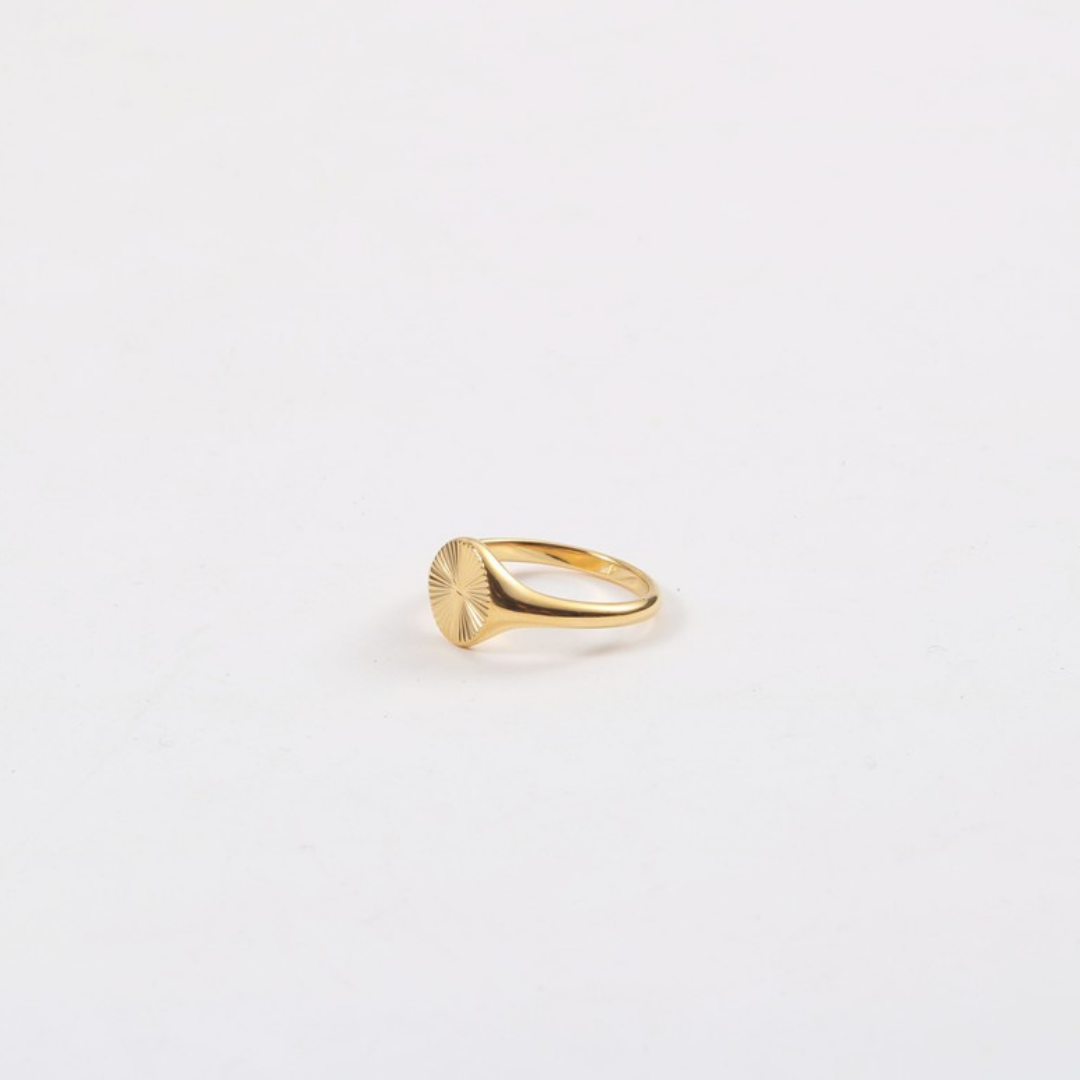 Classic Sunbeam Ring