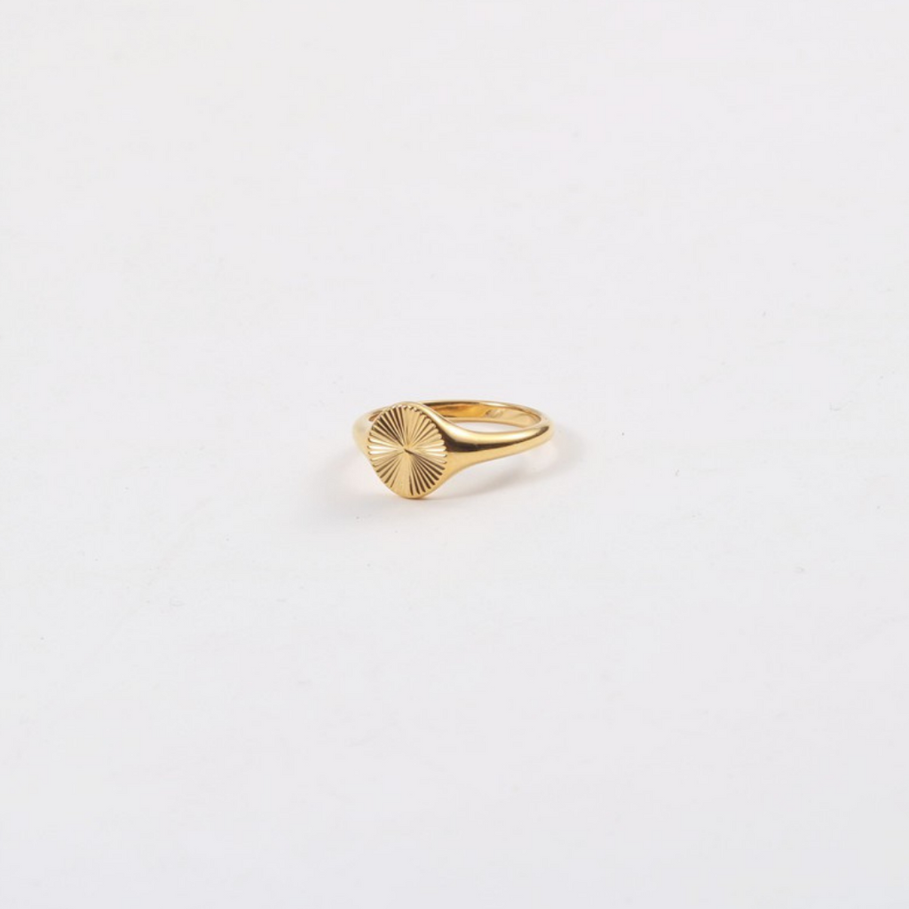 Classic Sunbeam Ring