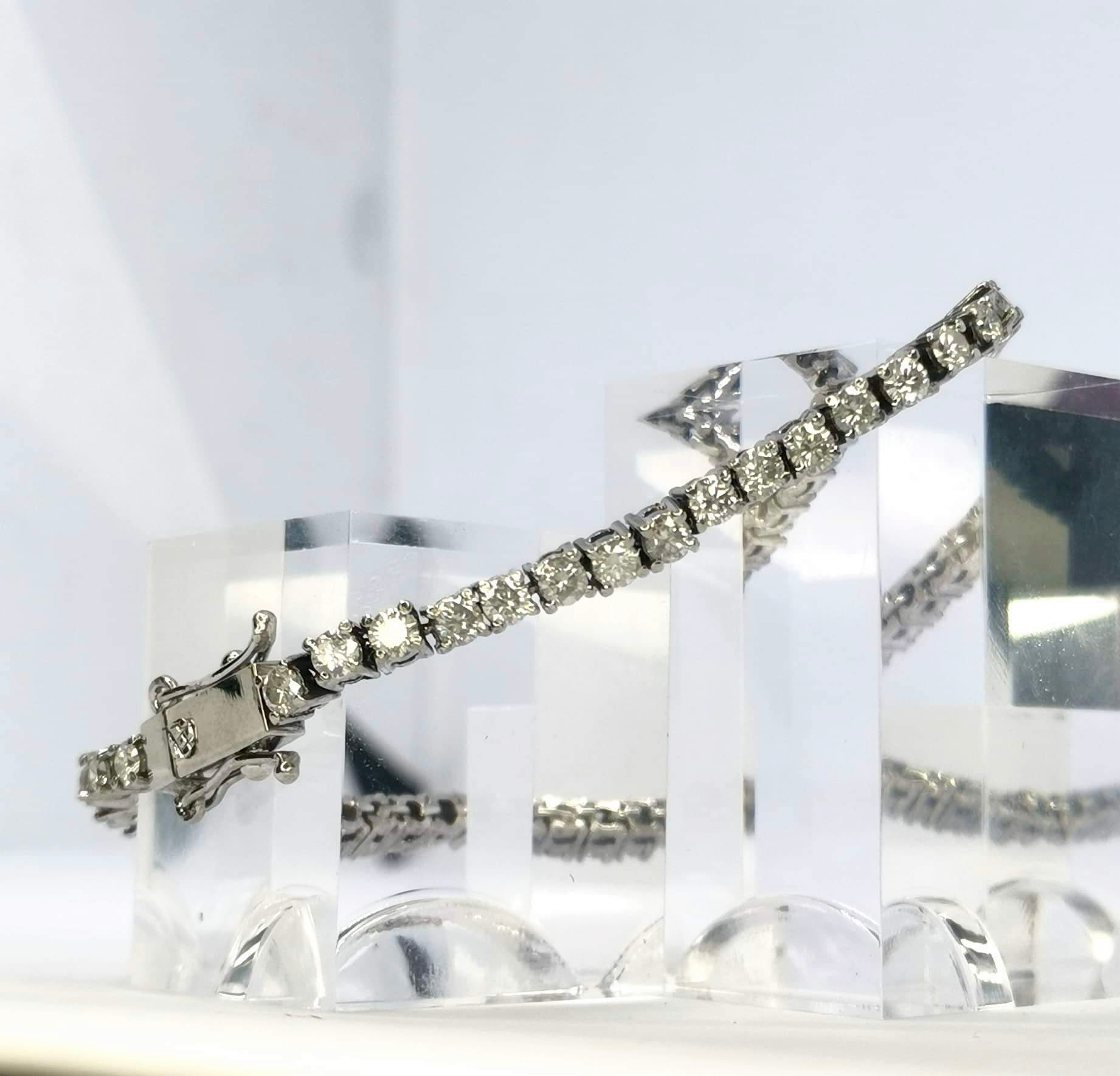 Classic Diamond Tennis Bracelet