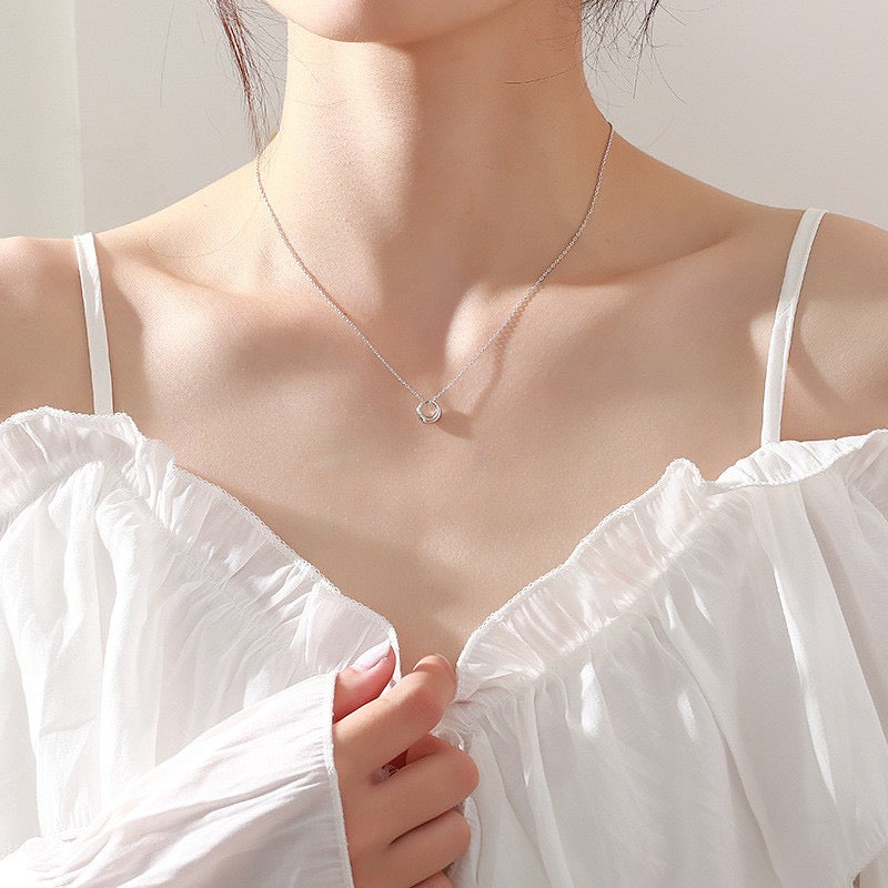 Everyday Mini Hollow Drop Necklace