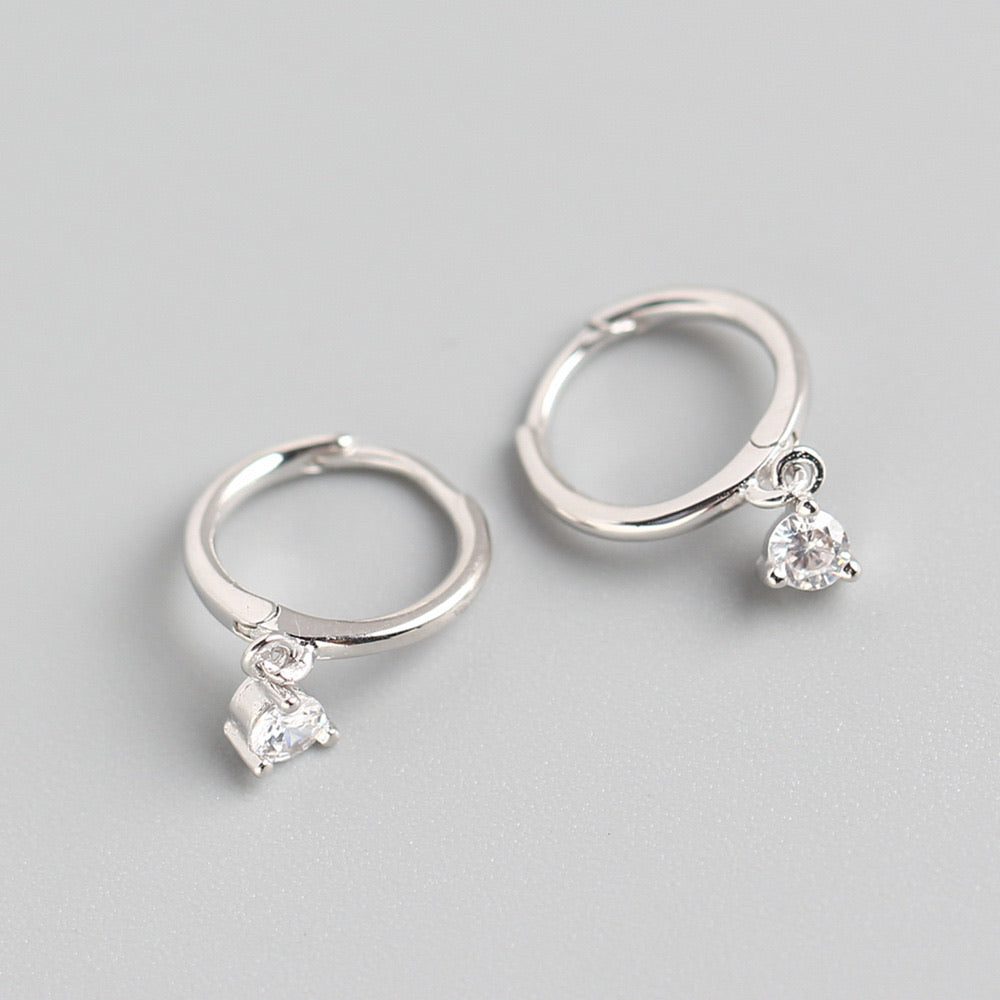 Classic Solitaire Earrings