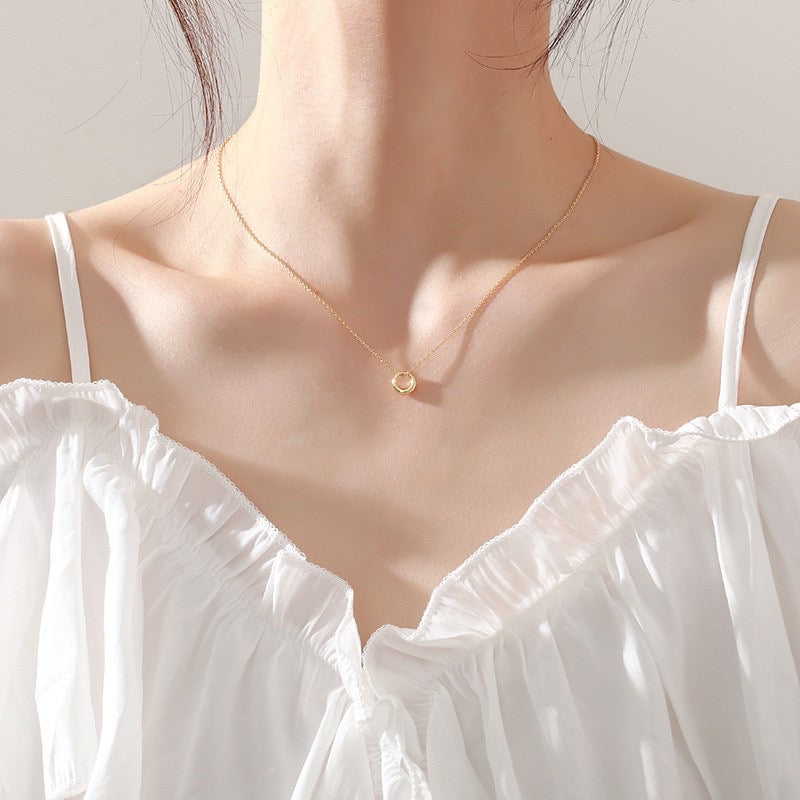 Everyday Mini Hollow Drop Necklace