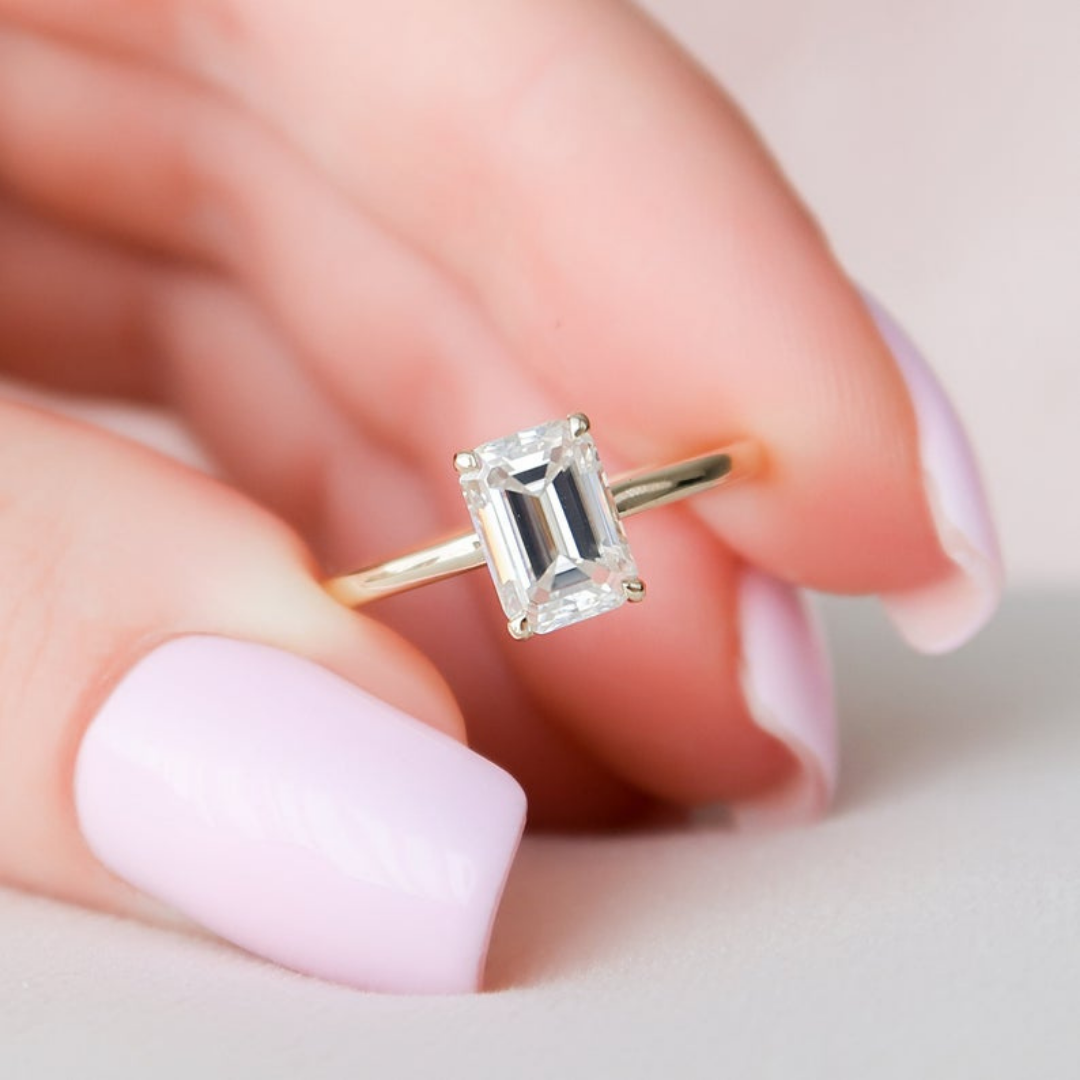 Classic Baguette Ring